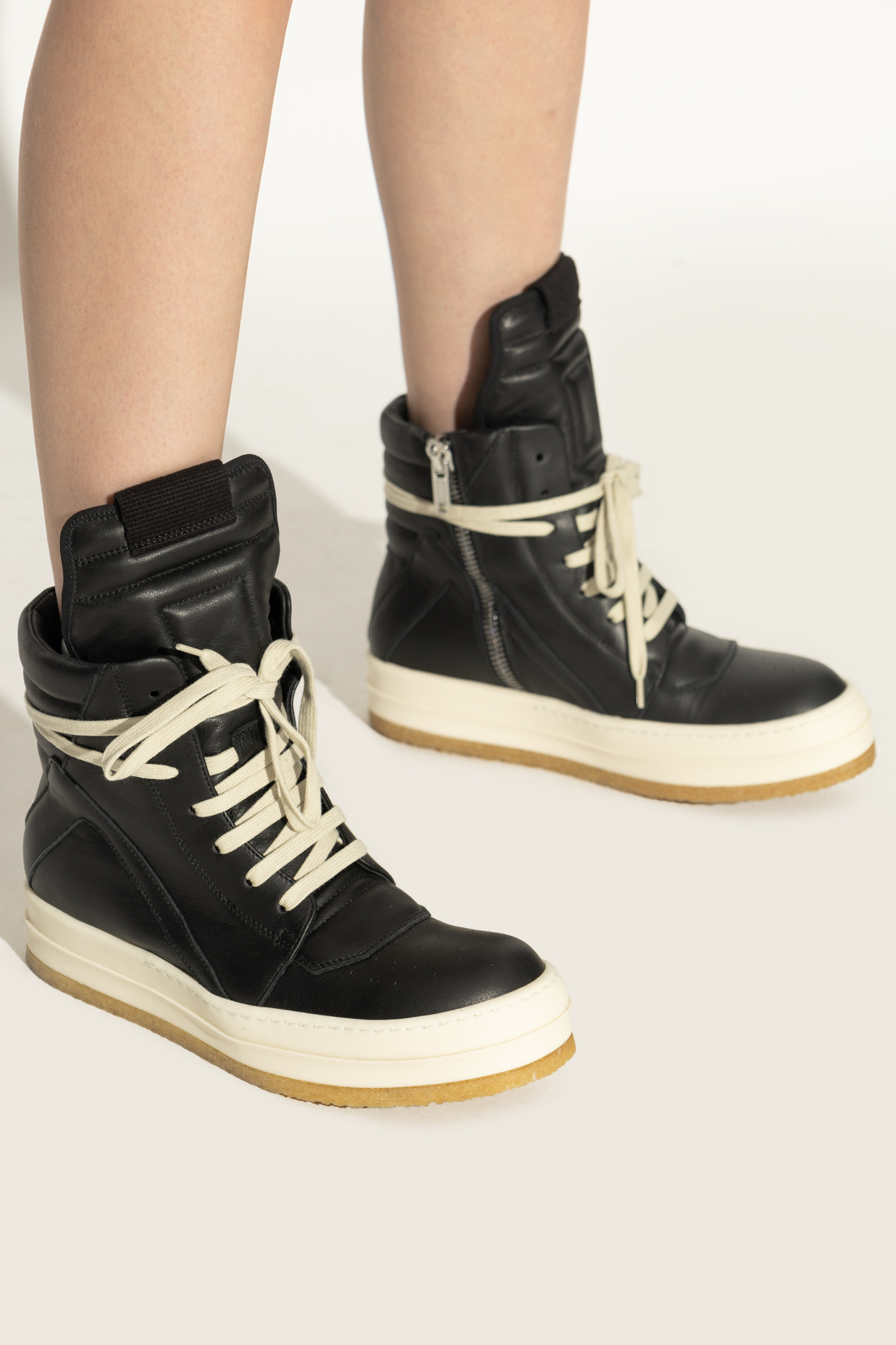 Black Ankle-high sports shoes 